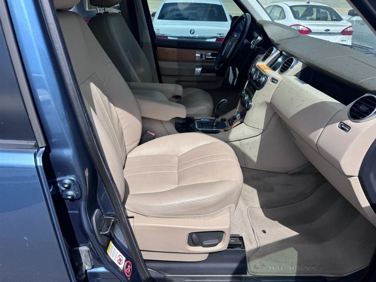 Used 2012 Land Rover LR4 AWD/4WD image 43