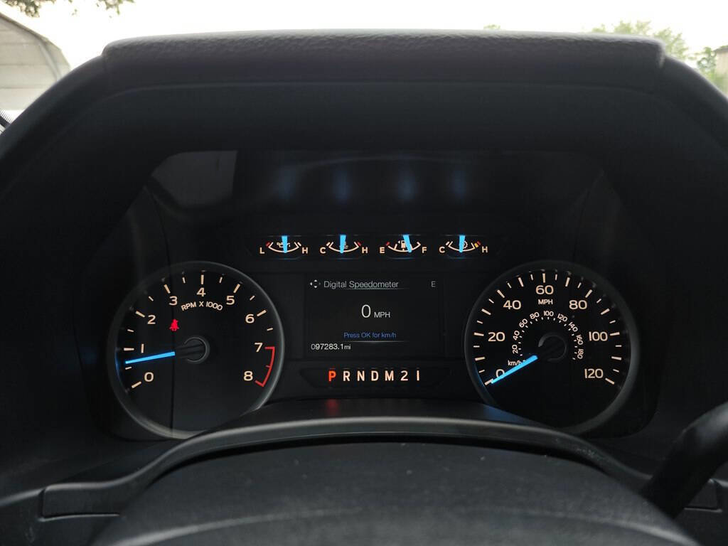 Used 2018 Ford F150 XLT w/ Equipment Group 301A Mid RWD image 19