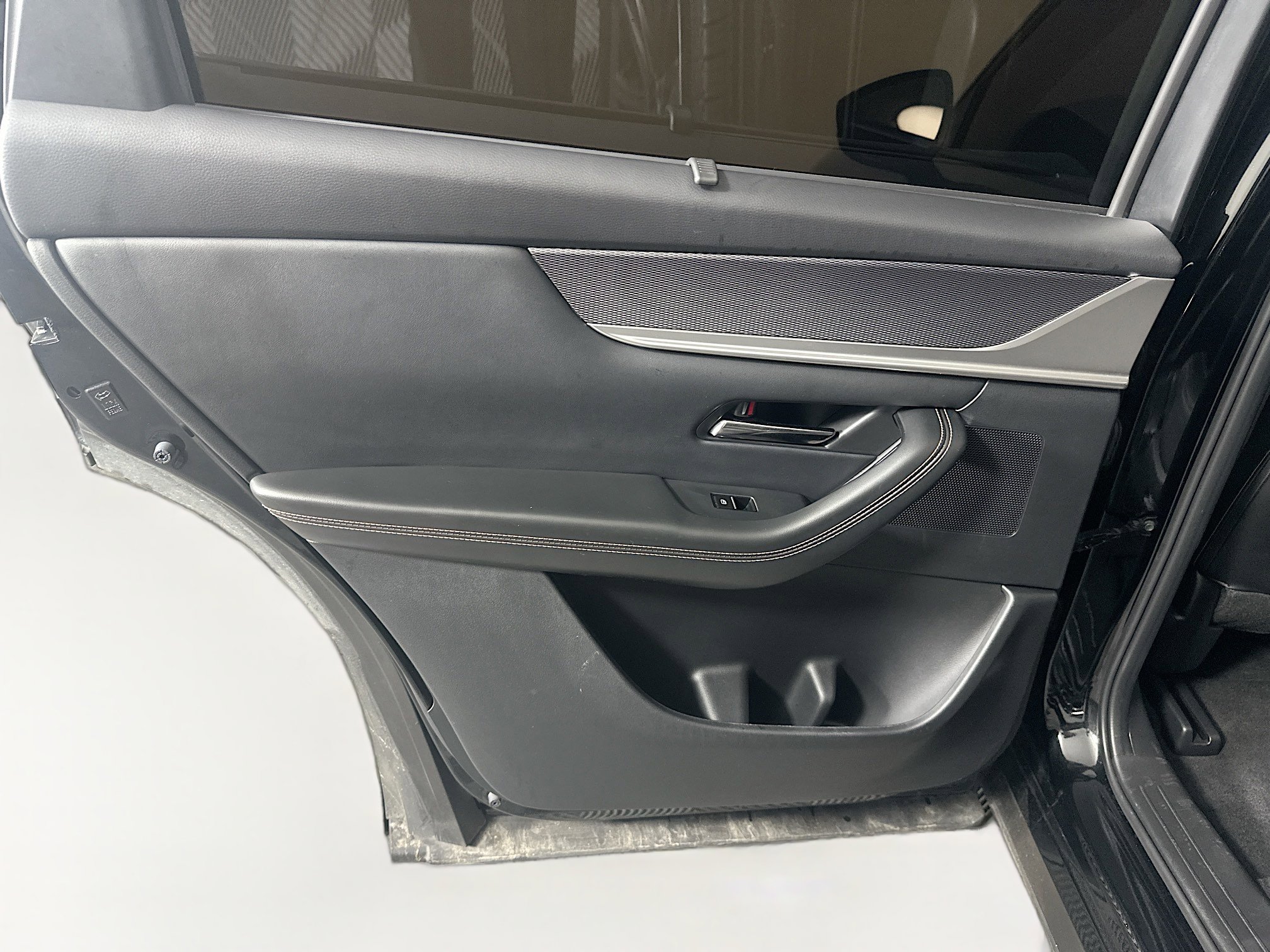 Used 2025 MAZDA CX-90 3.3 Turbo w/ Preferred Package image 28