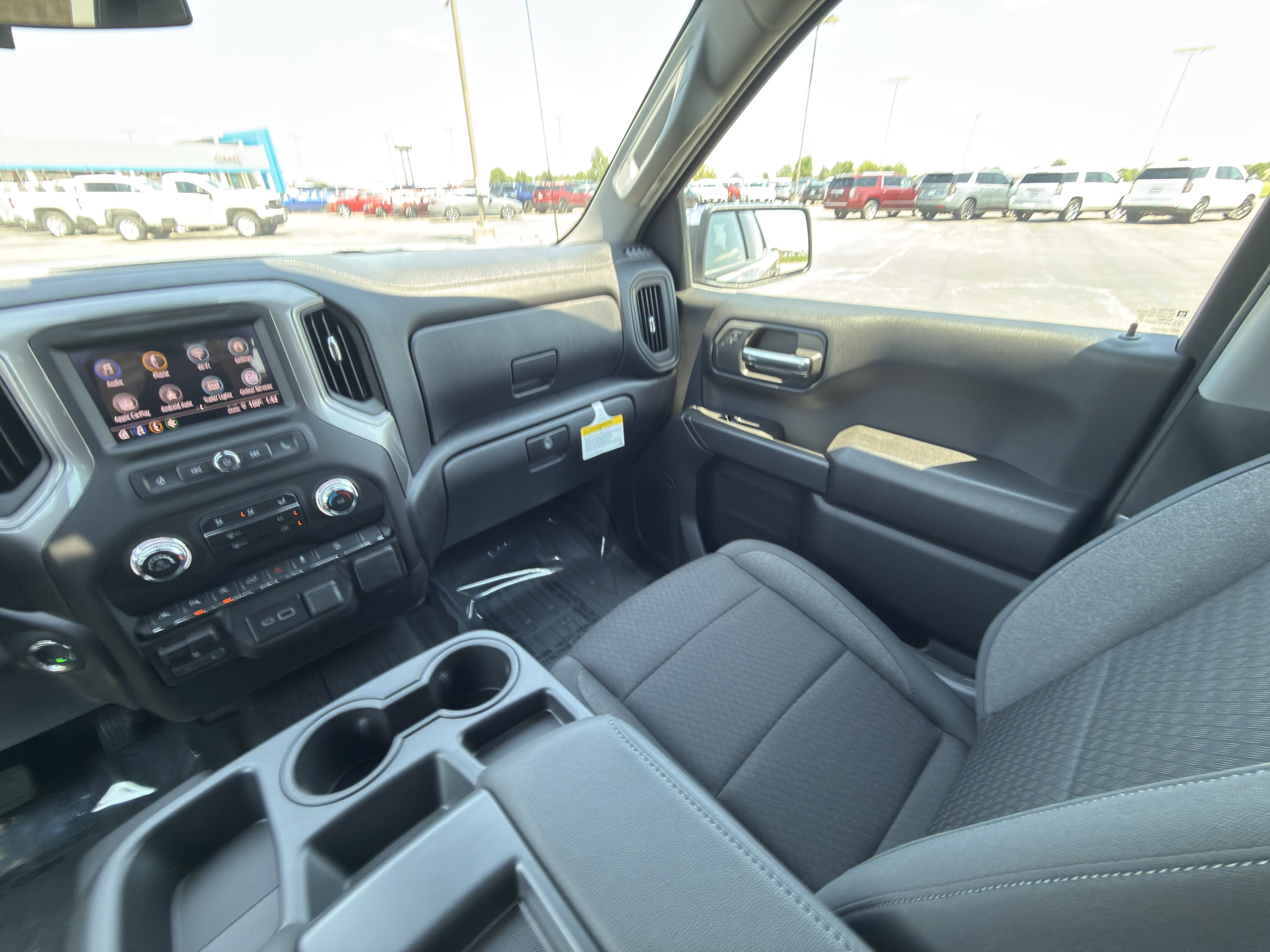 New 2026 GMC Sierra 1500 Pro w/ Pro Value Package AWD/4WD image 17