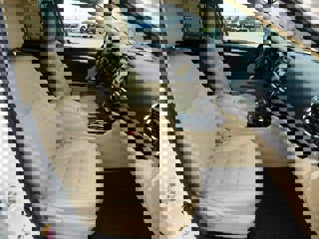 Used 2014 Toyota Highlander XLE image 27