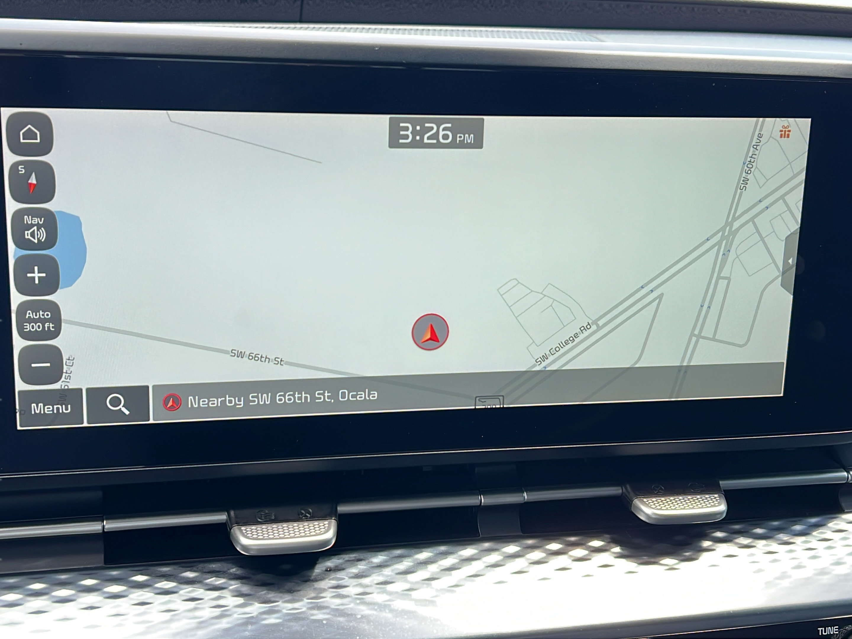 Used 2023 Kia Carnival SX Prestige FWD image 19