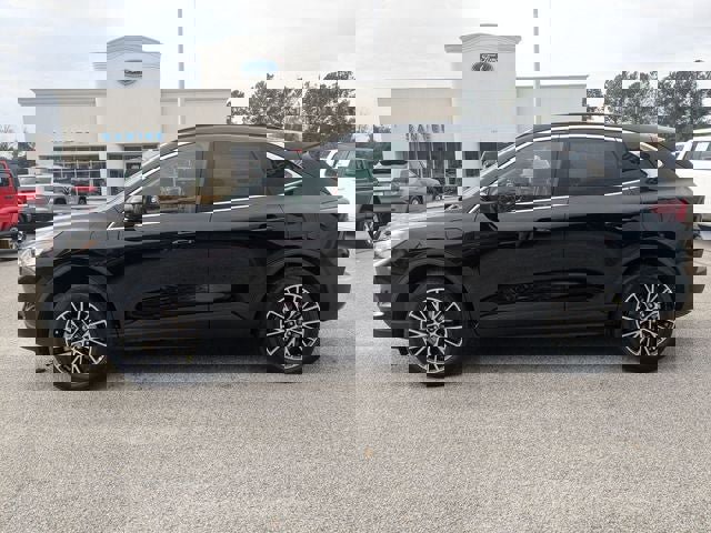 New 2026 Ford Escape SE image 43