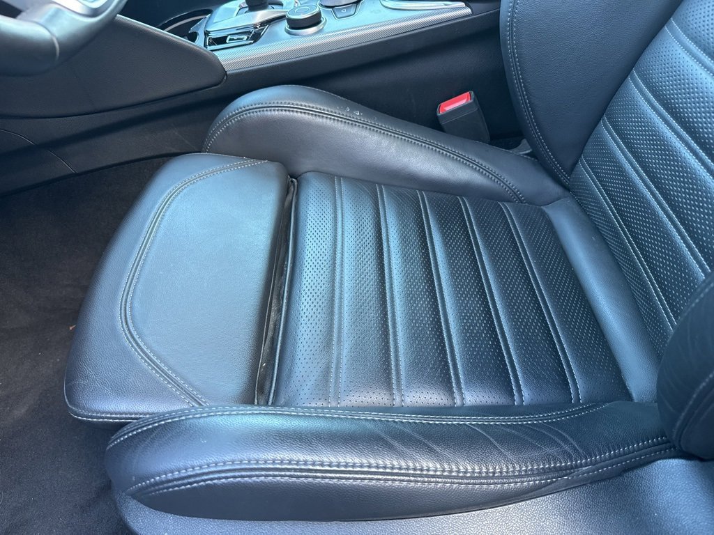 Used 2022 Alfa Romeo Giulia Veloce image 26