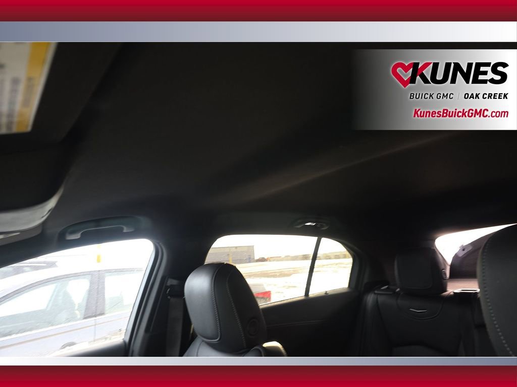 Used 2025 Cadillac XT4 Premium Luxury image 20