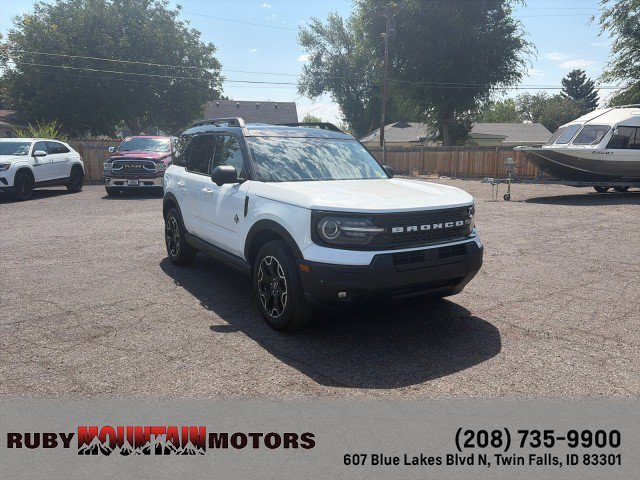 Used 2025 Ford Bronco Sport Outer Banks w/ Outer Banks Tech Package+ AWD/4WD image 1