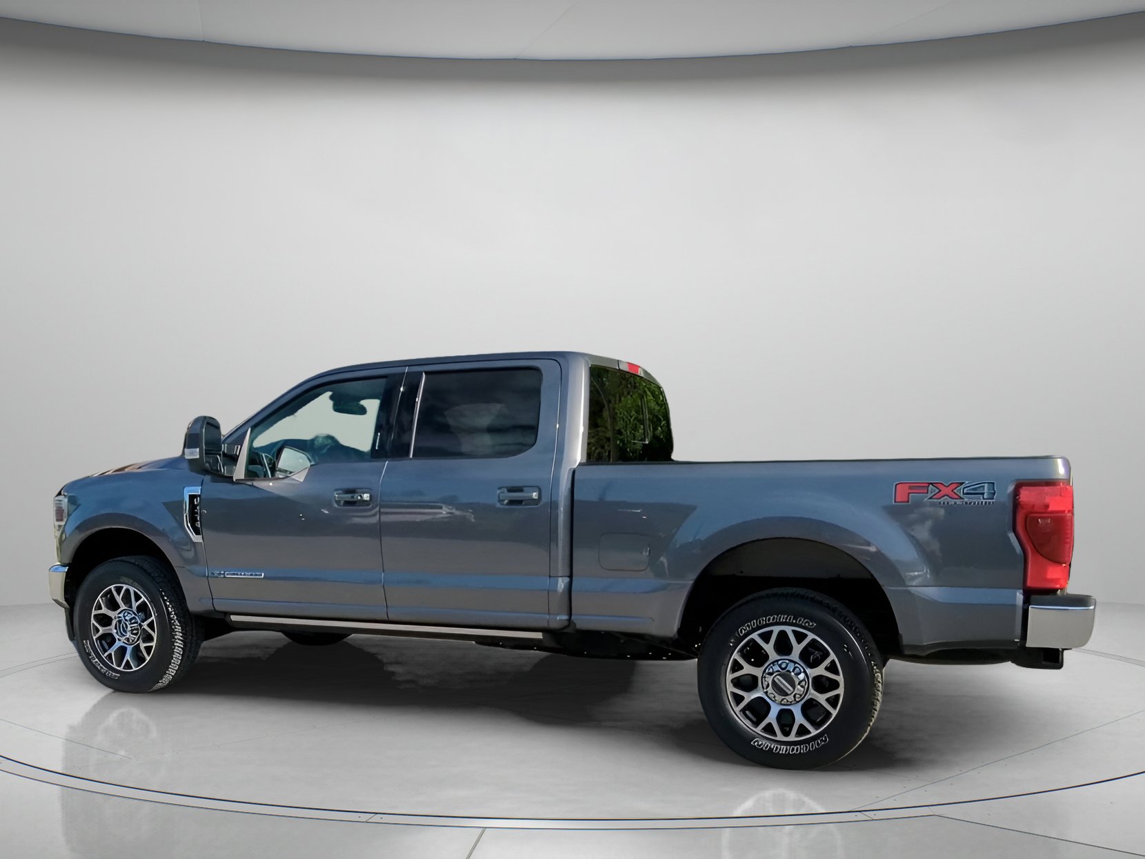 Certified 2022 Ford F250 Lariat w/ Lariat Ultimate Package AWD/4WD image 18