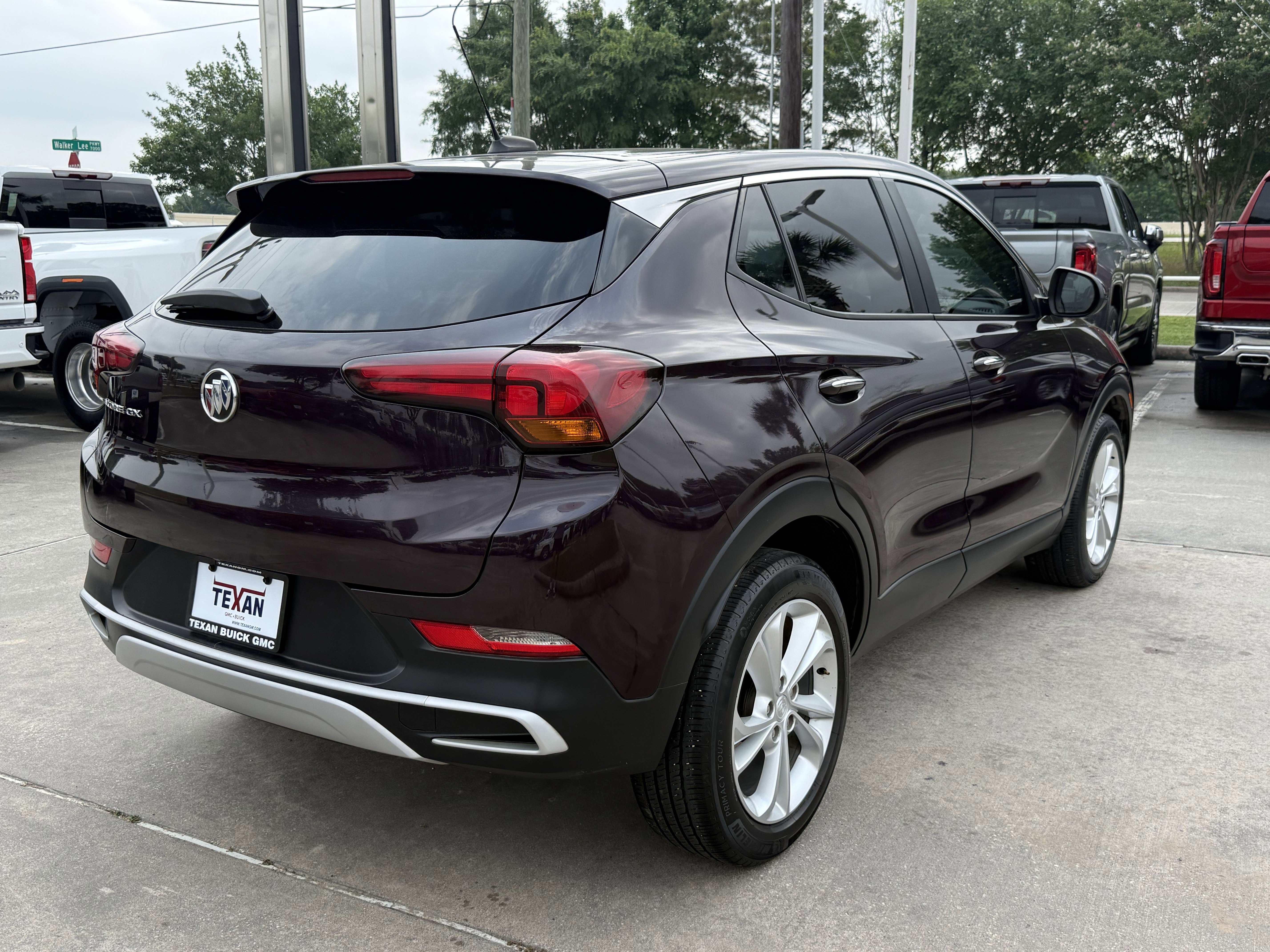 Used 2021 Buick Encore GX Preferred w/ Cold Weather Comfort Package FWD image 5