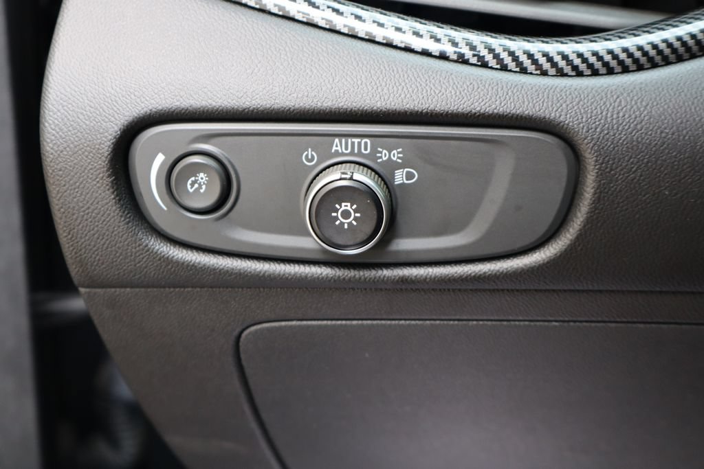 Used 2021 Chevrolet Malibu LT w/ Midnight Edition FWD image 22