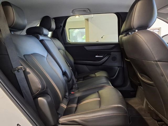Used 2024 MAZDA CX-90 3.3 Turbo w/ Select Package image 26