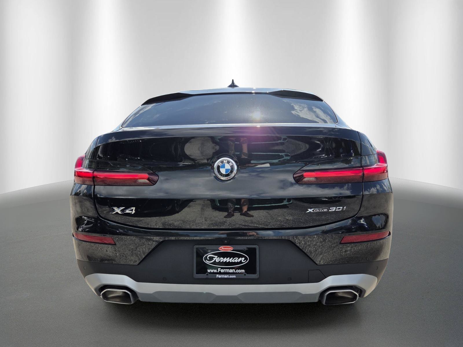 Certified 2025 BMW X4 xDrive30i AWD/4WD image 6