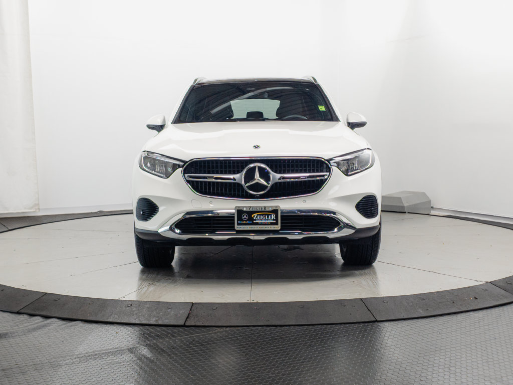 Certified 2026 Mercedes-Benz GLC 300 4MATIC image 2