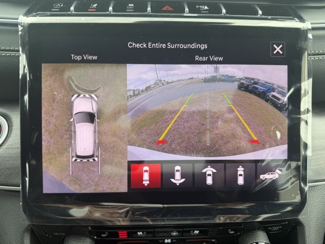 New 2025 Jeep Grand Cherokee Limited w/ Luxury Tech Group II image 26