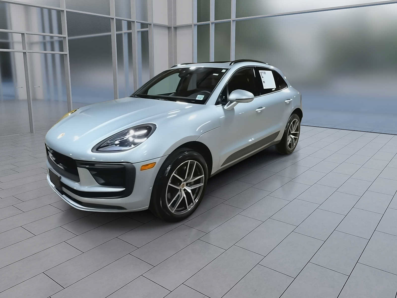 Used 2023 Porsche Macan Turbo AWD/4WD image 4