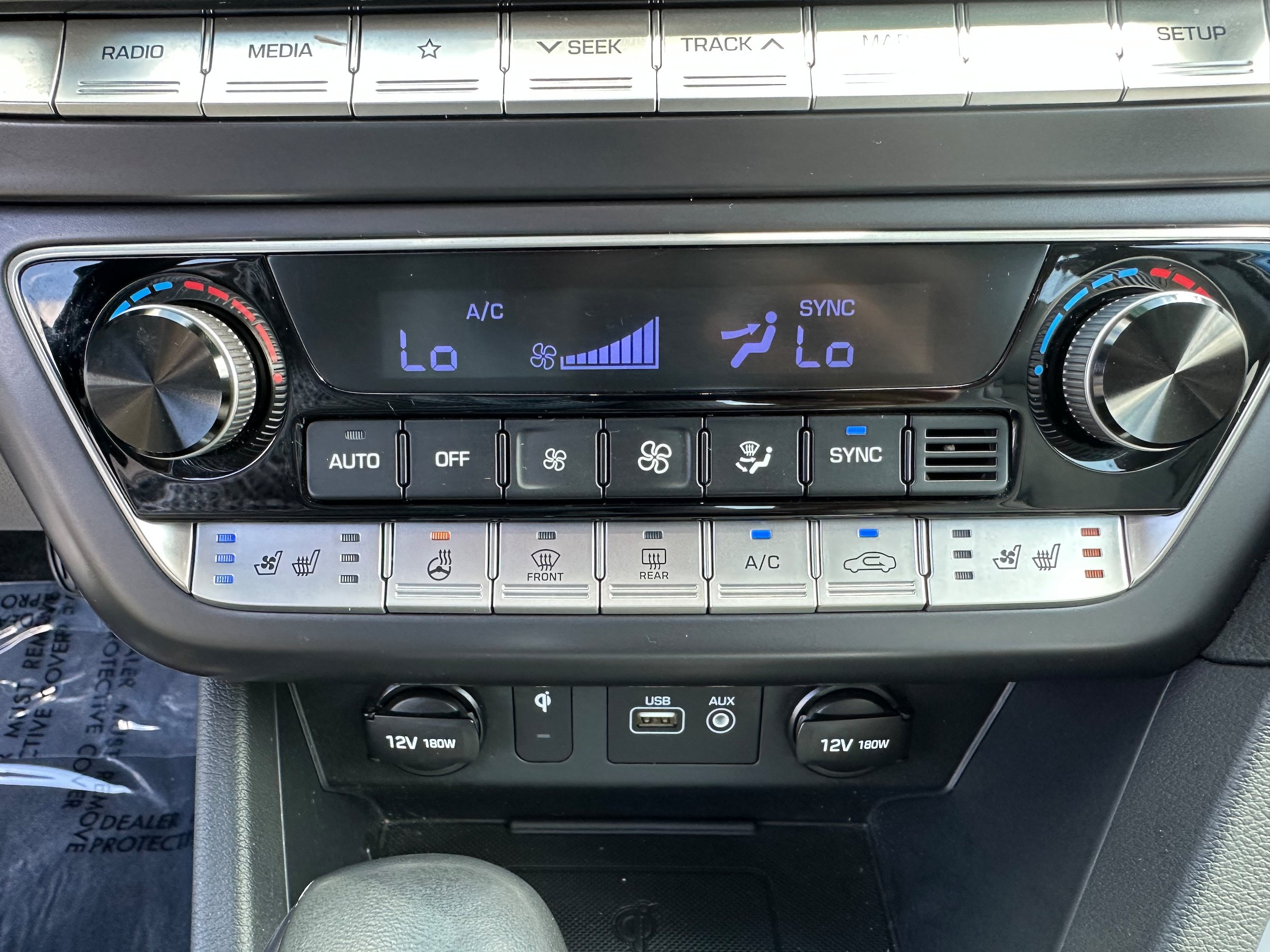 Used 2018 Hyundai Sonata Limited w/ Limited Ultimate Package 03 FWD image 26