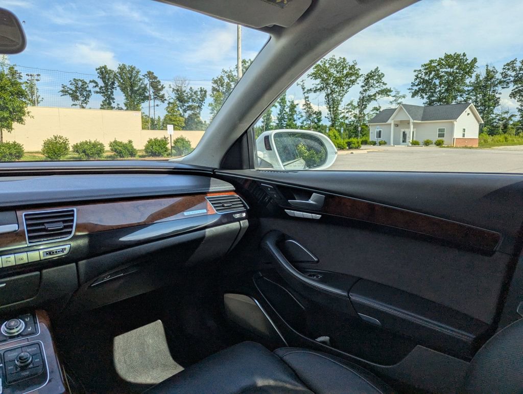 Used 2014 Audi A8 L TDI w/ Premium Package image 23