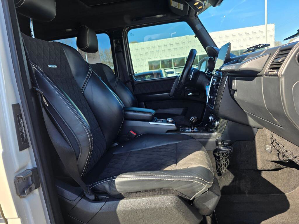 Used 2018 Mercedes-Benz G 550 Squared image 26