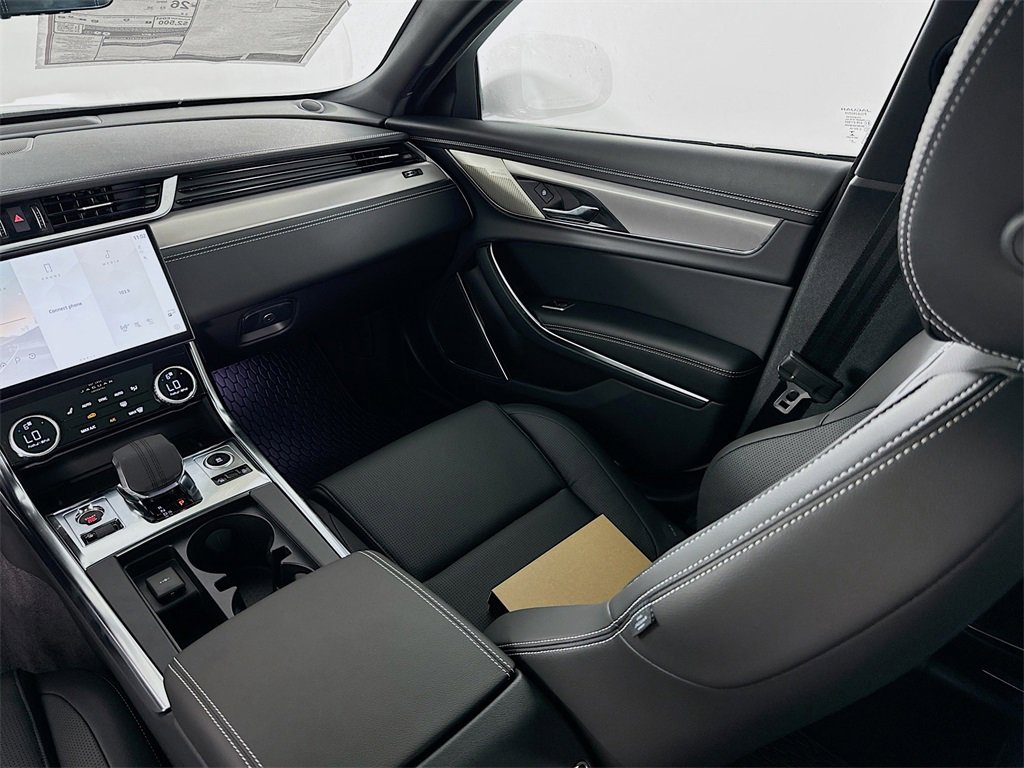 New 2024 Jaguar XF R-Dynamic SE image 25