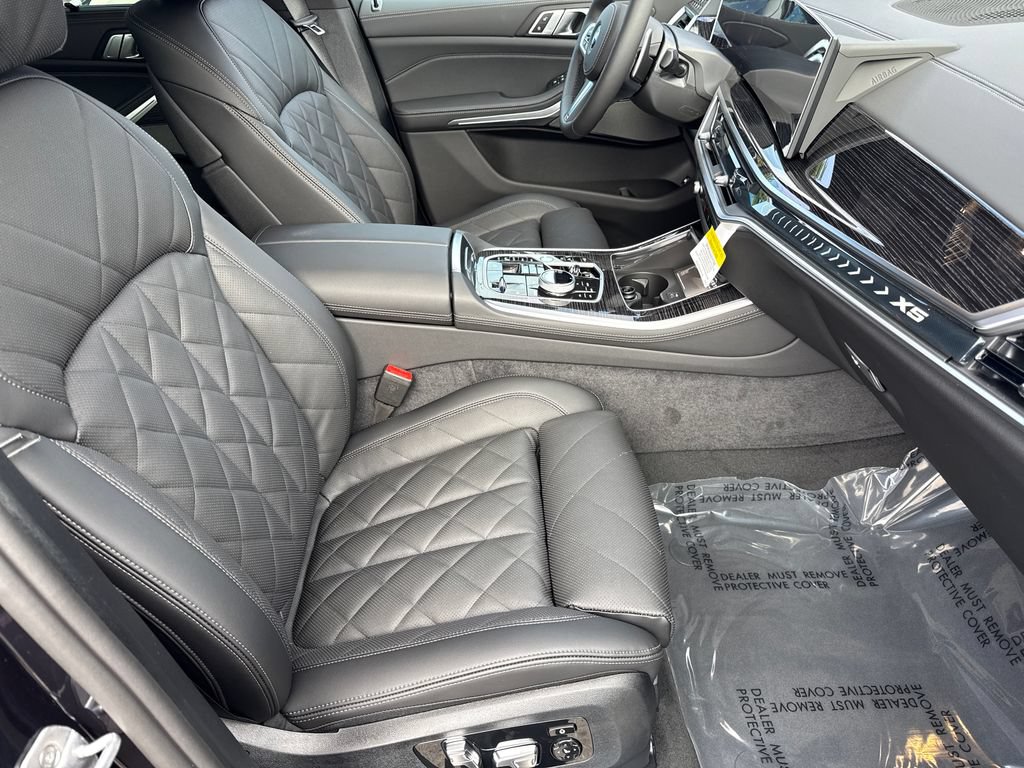 New 2026 BMW X5 xDrive50e w/ Executive Package AWD/4WD image 13