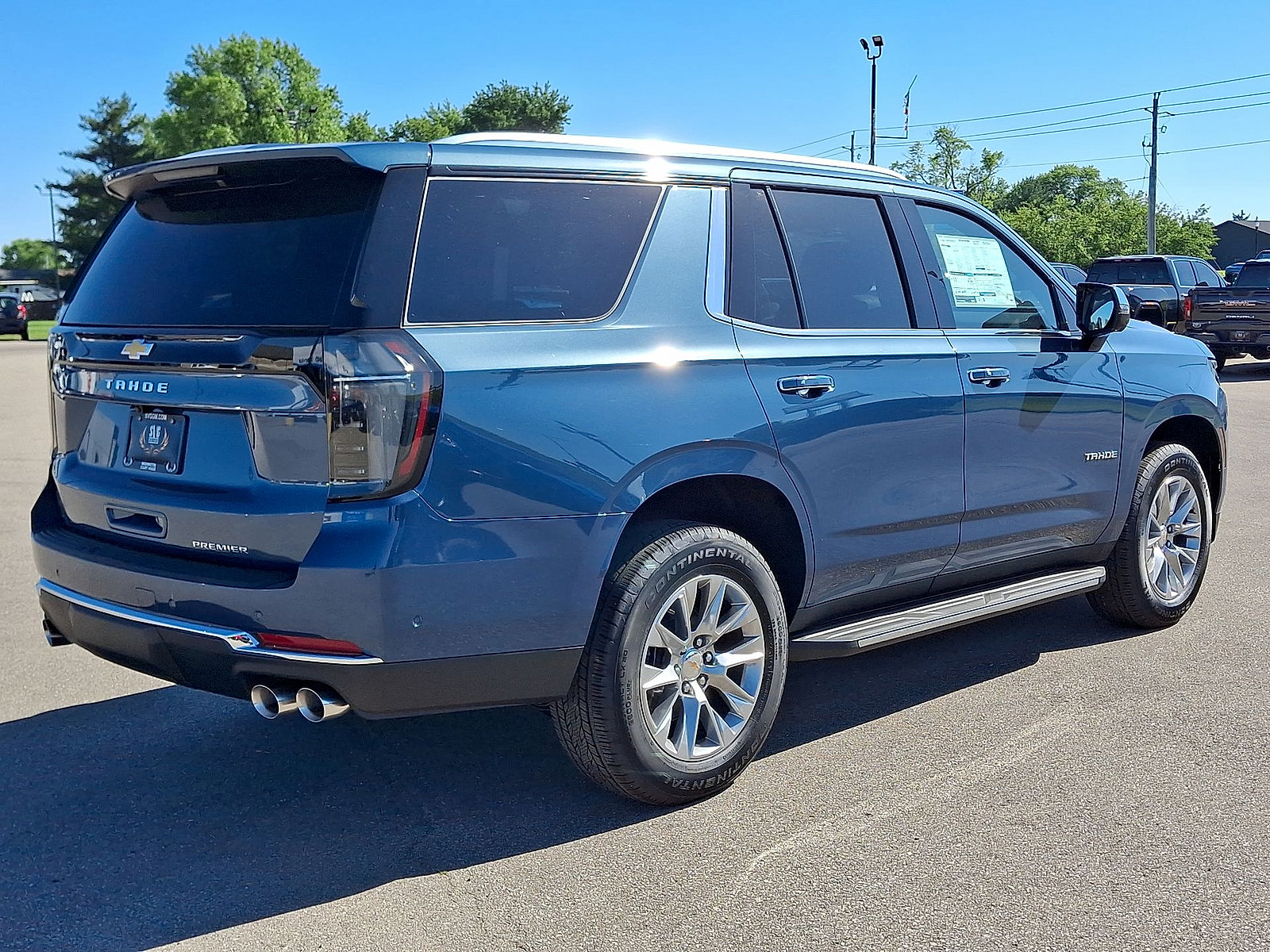 New 2026 Chevrolet Tahoe Premier w/ Sun And Tow Package AWD/4WD image 12