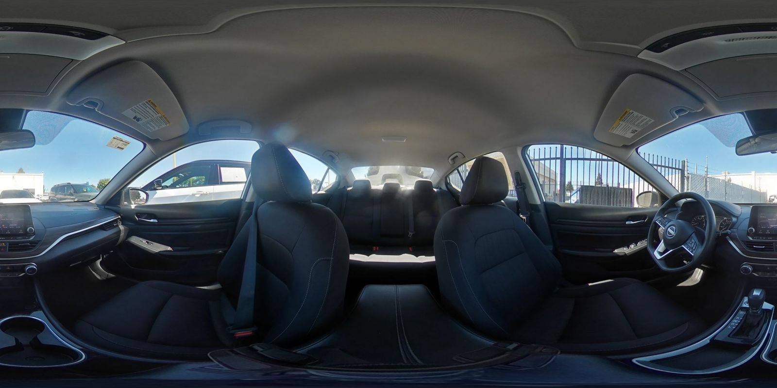 Used 2024 Nissan Altima 2.5 SV FWD image 42