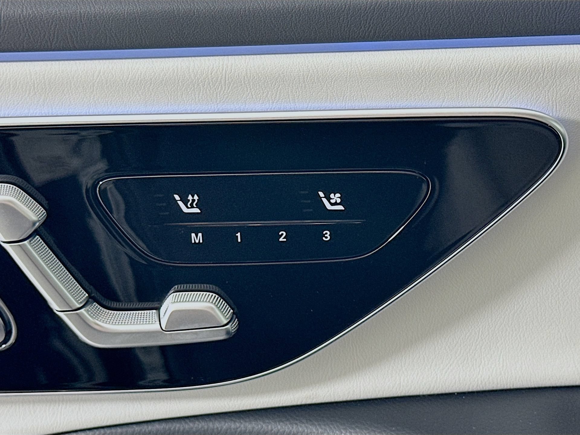 Certified 2024 Mercedes-Benz E 450 4MATIC All-Terrain Wagon image 22