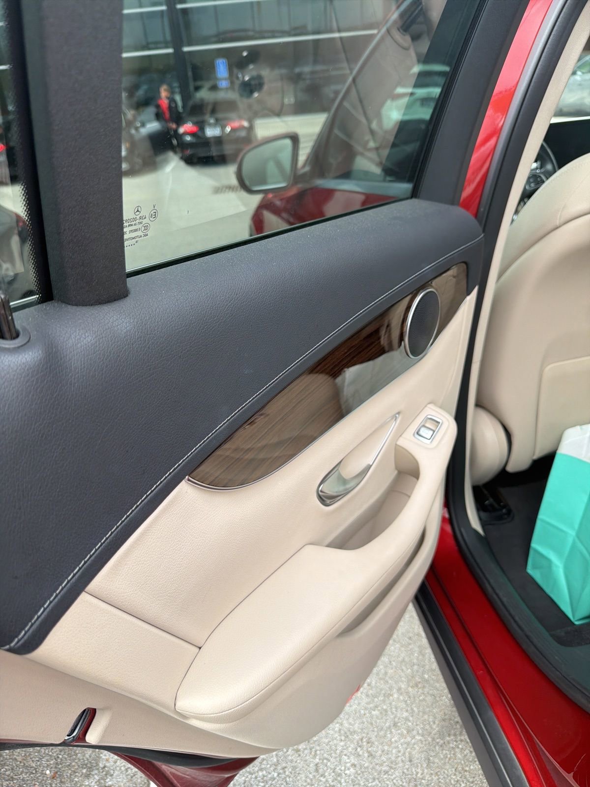 Used 2017 Mercedes-Benz GLC 300 4MATIC Coupe image 11