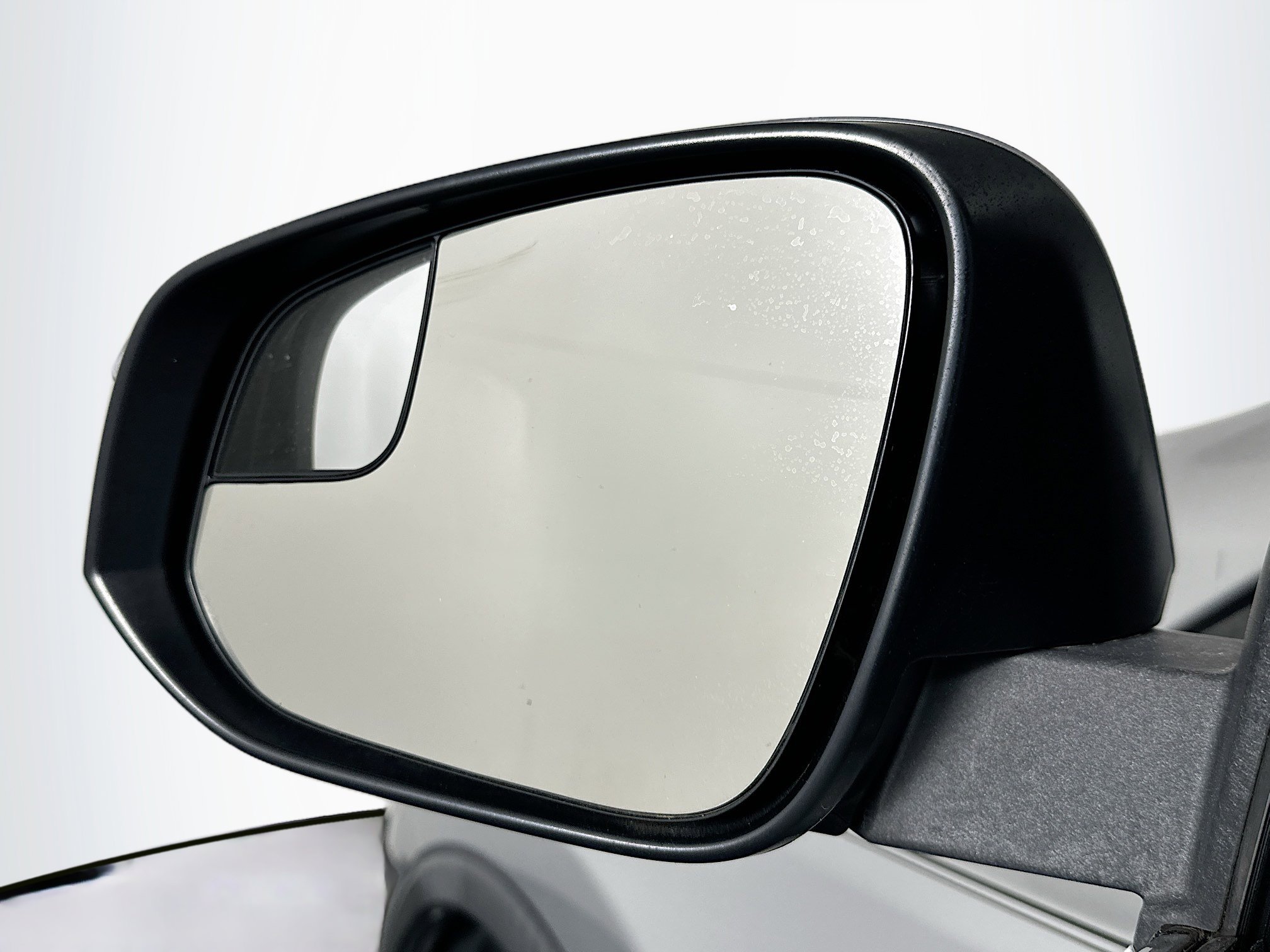Used 2017 Toyota RAV4 XLE FWD image 16