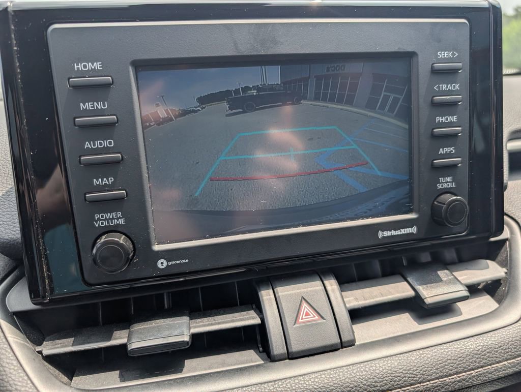 Used 2021 Toyota RAV4 XLE FWD image 14