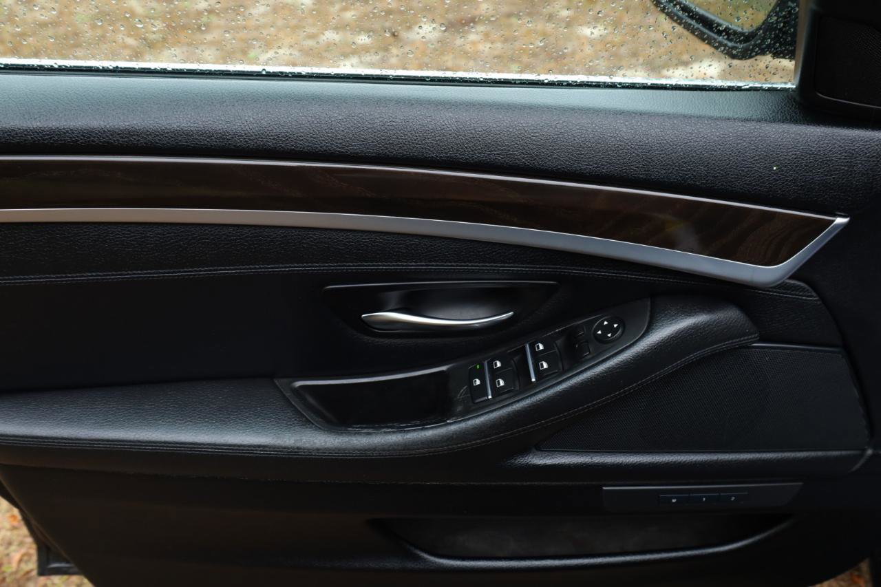 Used 2013 BMW 535i xDrive Sedan AWD/4WD image 26