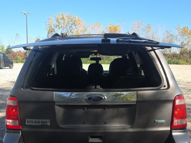 Used 2010 Ford Escape Limited AWD/4WD image 9