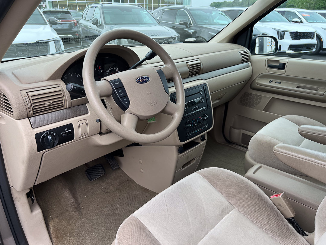 Used 2004 Ford Freestar SES FWD image 23