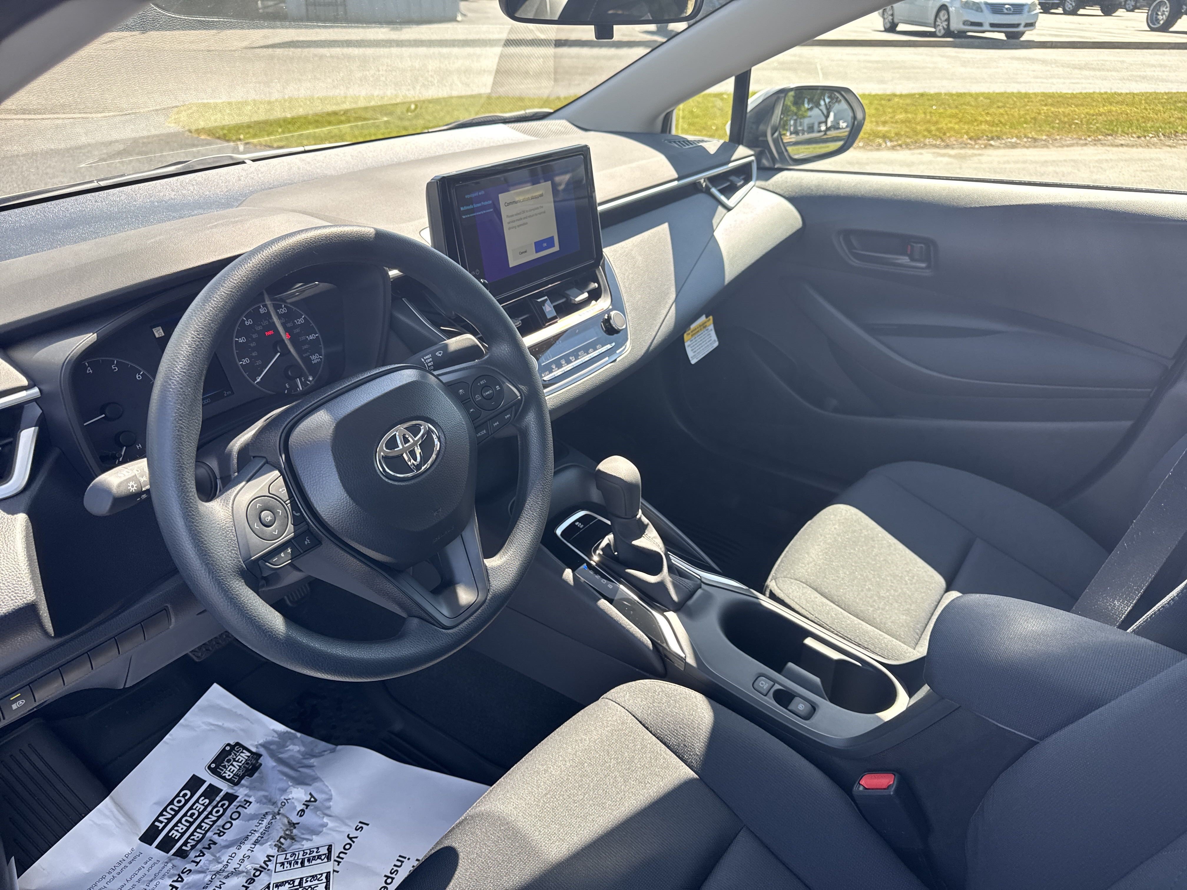New 2025 Toyota Corolla LE FWD image 15