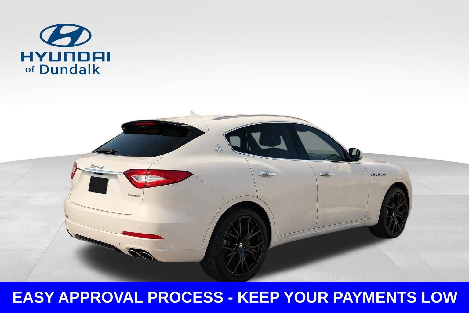 Used 2018 Maserati Levante GranLusso image 6