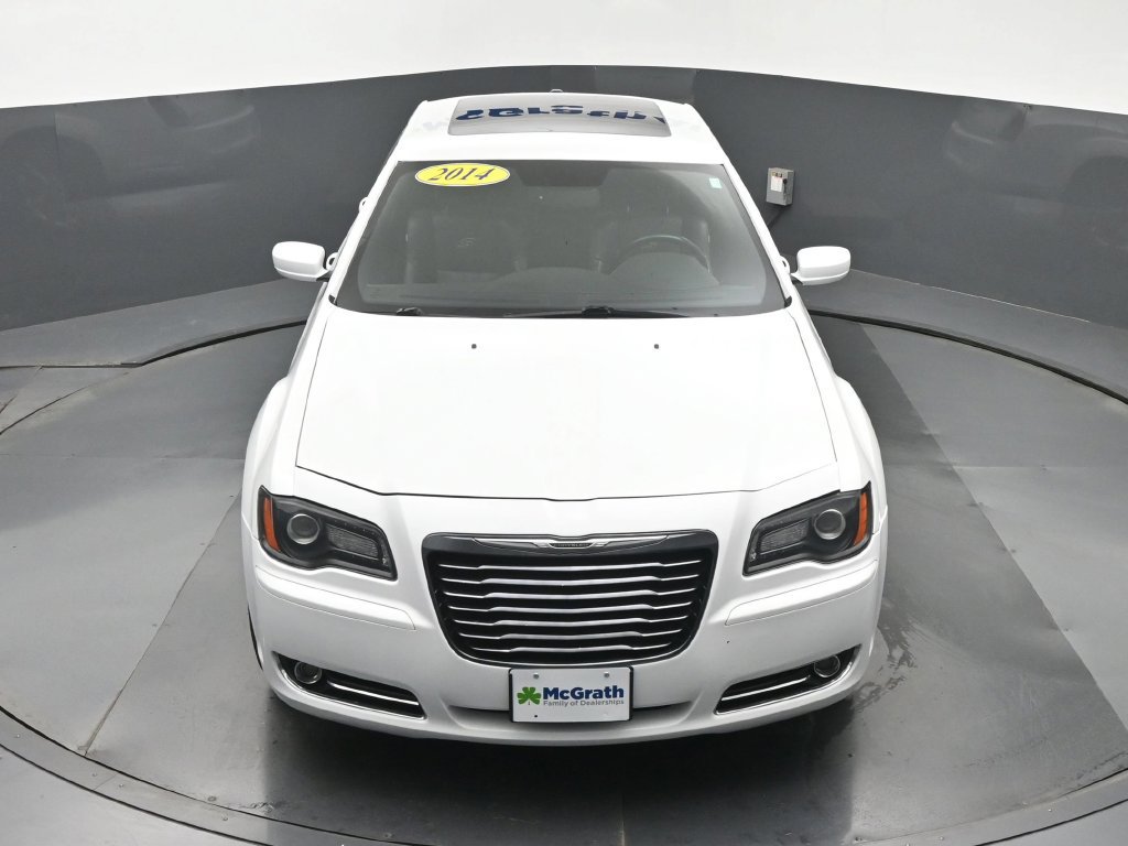 Used 2014 Chrysler 300 S AWD/4WD image 27