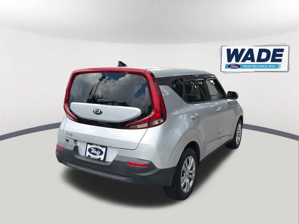 Used 2021 Kia Soul LX FWD image 5