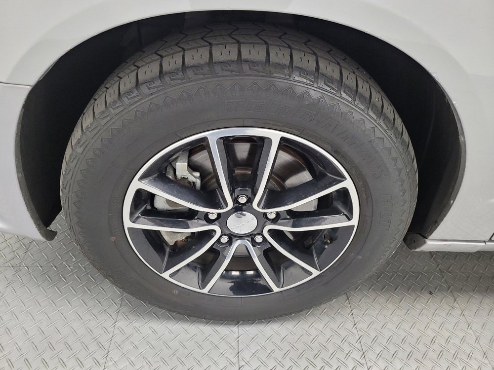 Used 2019 Dodge Grand Caravan GT image 31