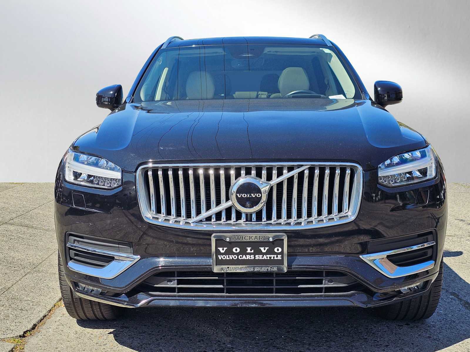 Used 2023 Volvo XC90 B6 Ultimate w/ Protection Package Premier AWD/4WD image 8