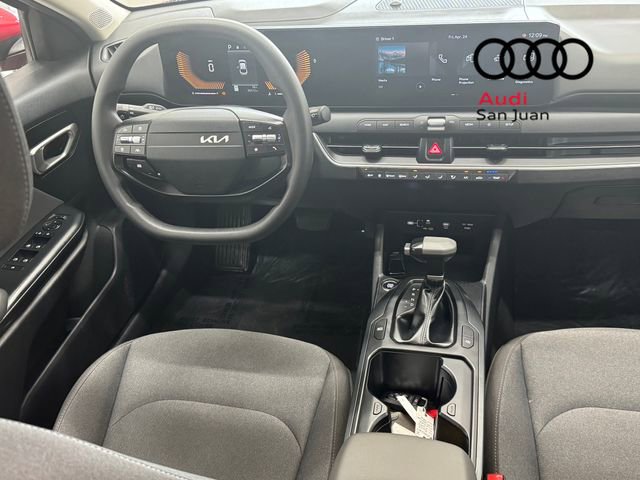Used 2025 Kia K4 LXS FWD image 27
