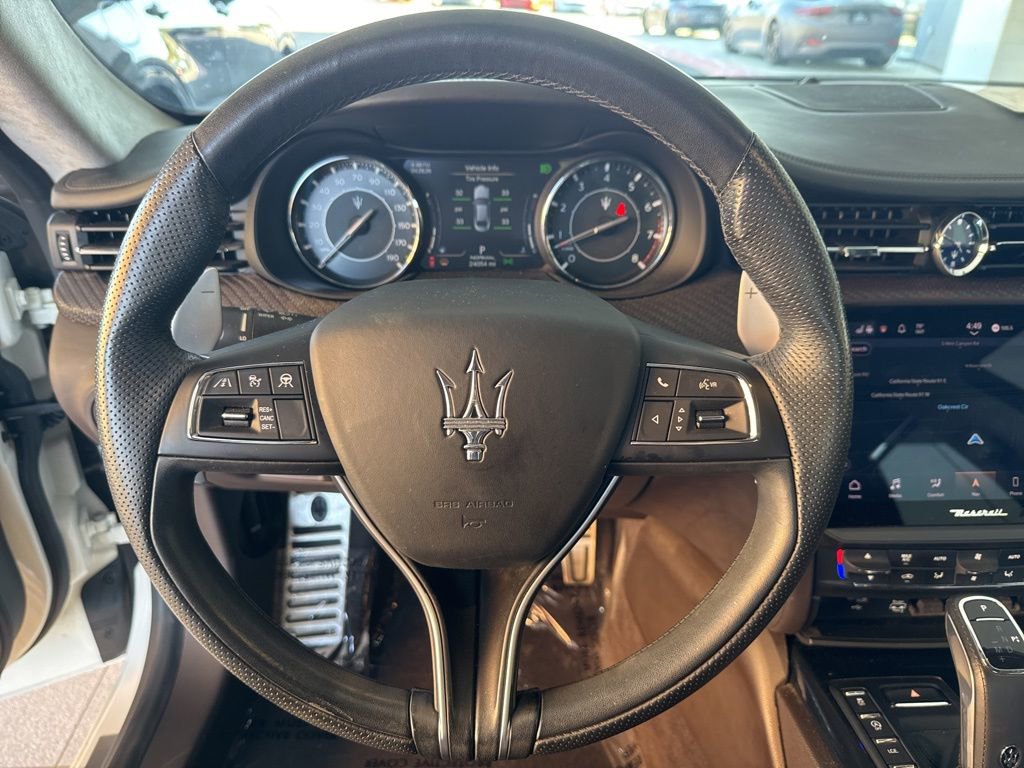 Certified 2022 Maserati Quattroporte Modena RWD image 11