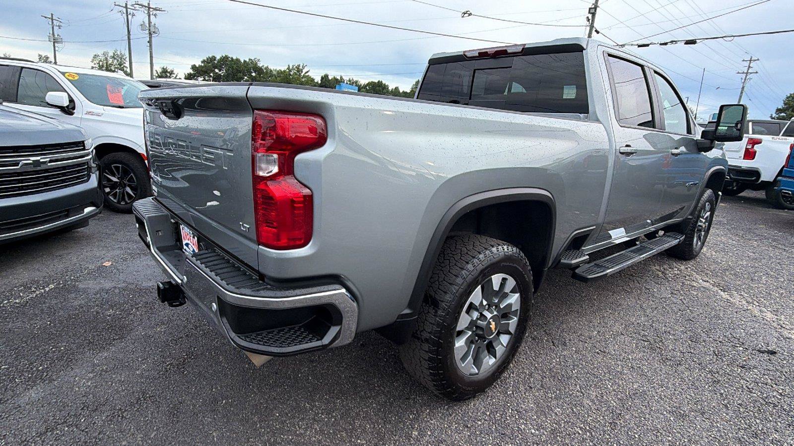 Used 2024 Chevrolet Silverado 2500 LT w/ All Star Edition AWD/4WD image 8