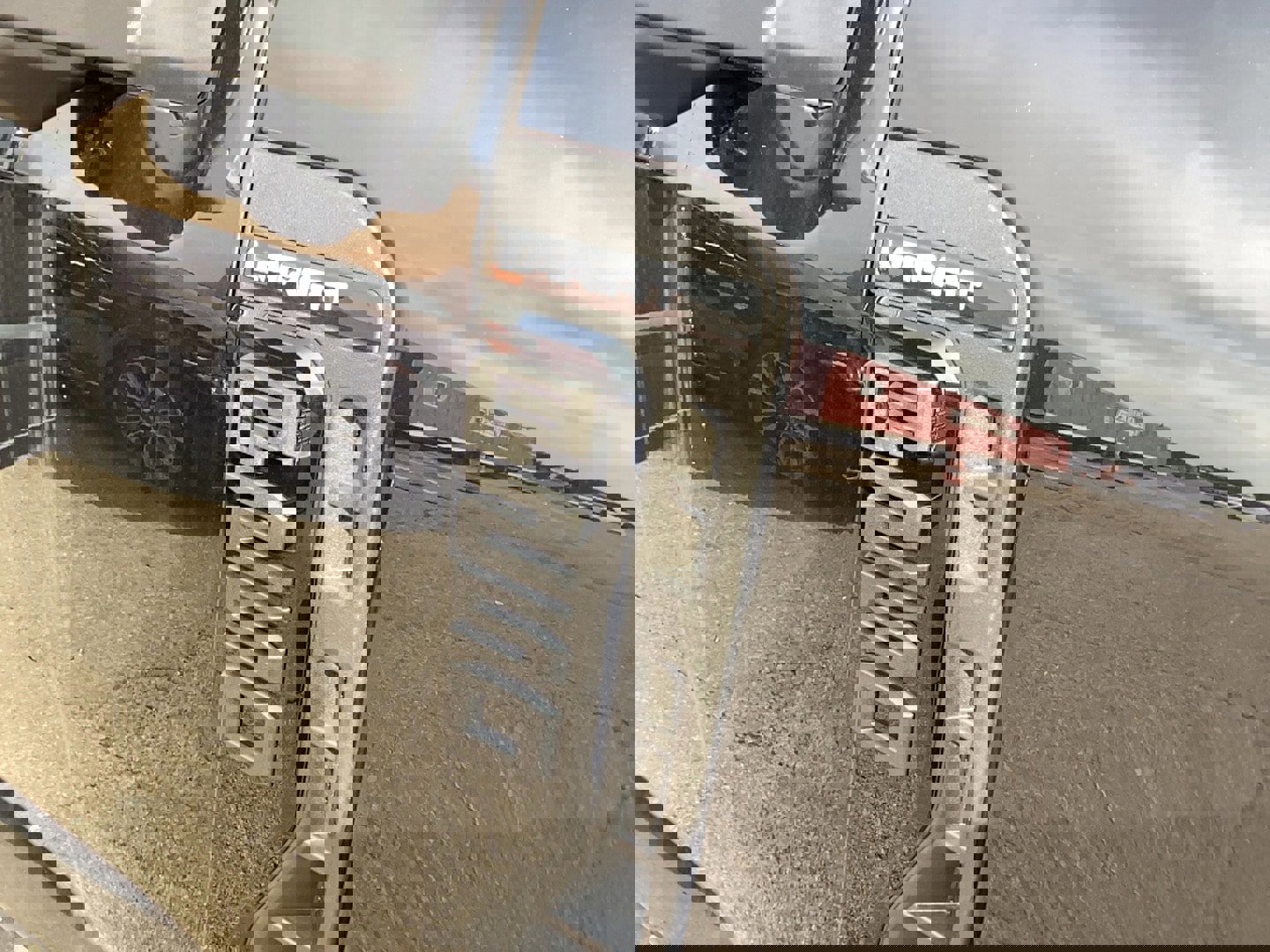 New 2026 Ford F250 Lariat image 31