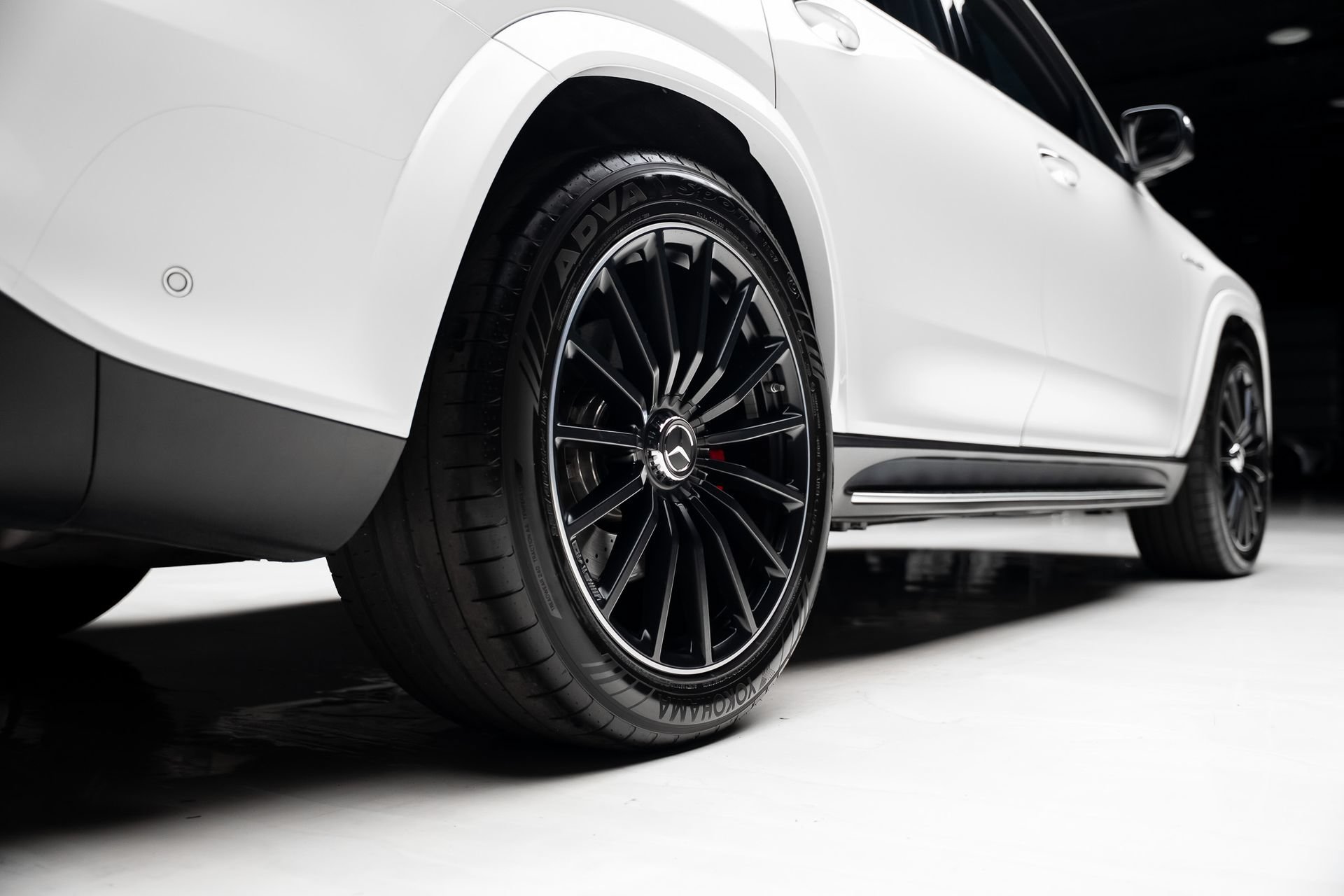 Used 2024 Mercedes-Benz GLS 63 AMG 4MATIC w/ AMG Night Package image 88