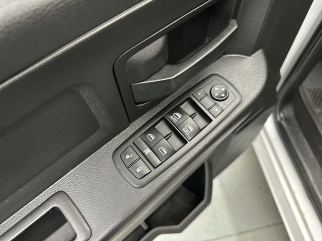 Used 2014 RAM 1500 Express AWD/4WD image 19