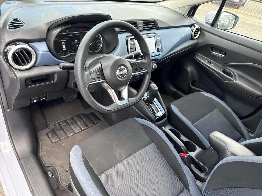 Used 2025 Nissan Versa SV w/ Trunk Package FWD image 23