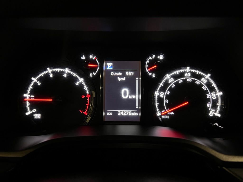 Used 2024 Toyota 4Runner SR5 Premium image 31