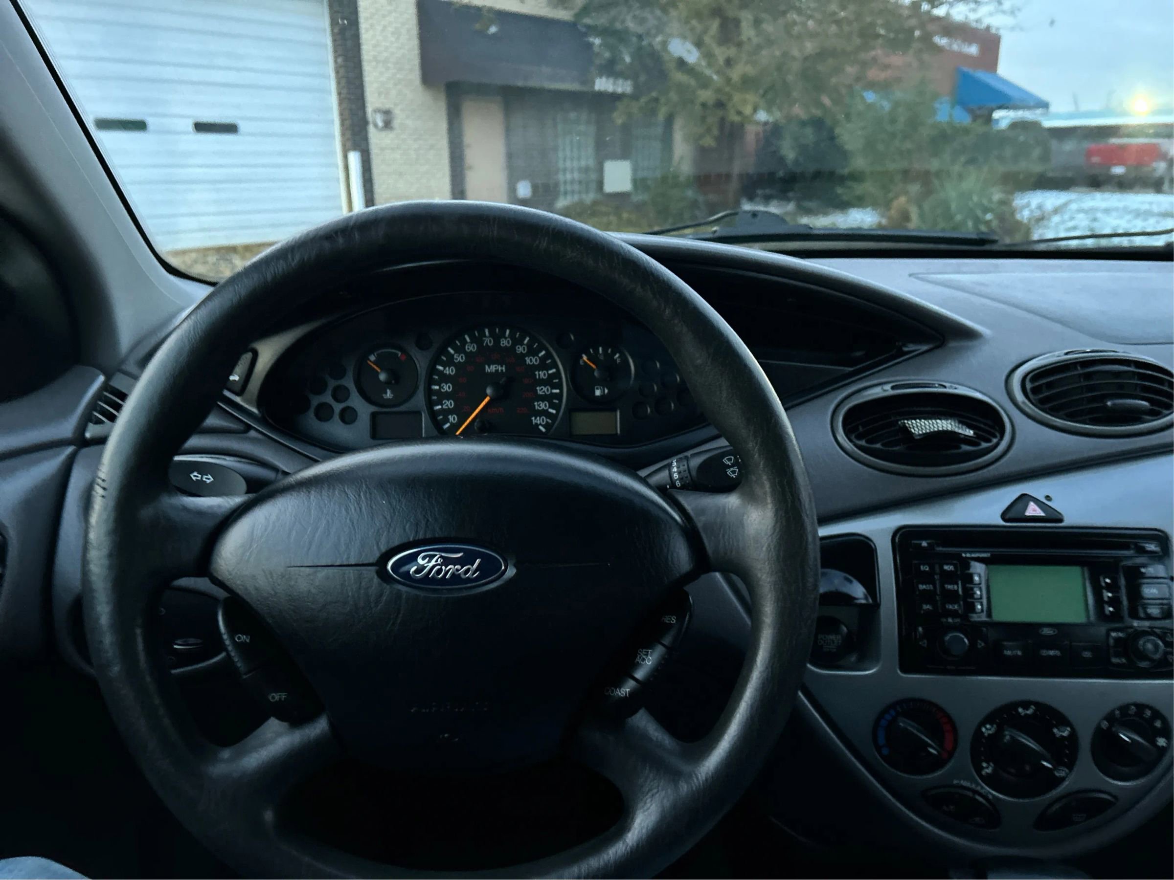 Used 2004 Ford Focus ZTS image 14
