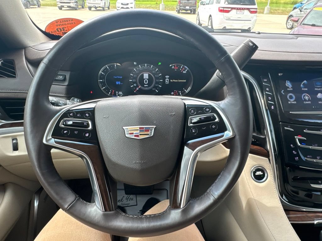 Used 2017 Cadillac Escalade Premium Luxury AWD/4WD image 14