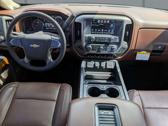 Used 2018 Chevrolet Silverado 1500 High Country RWD image 15