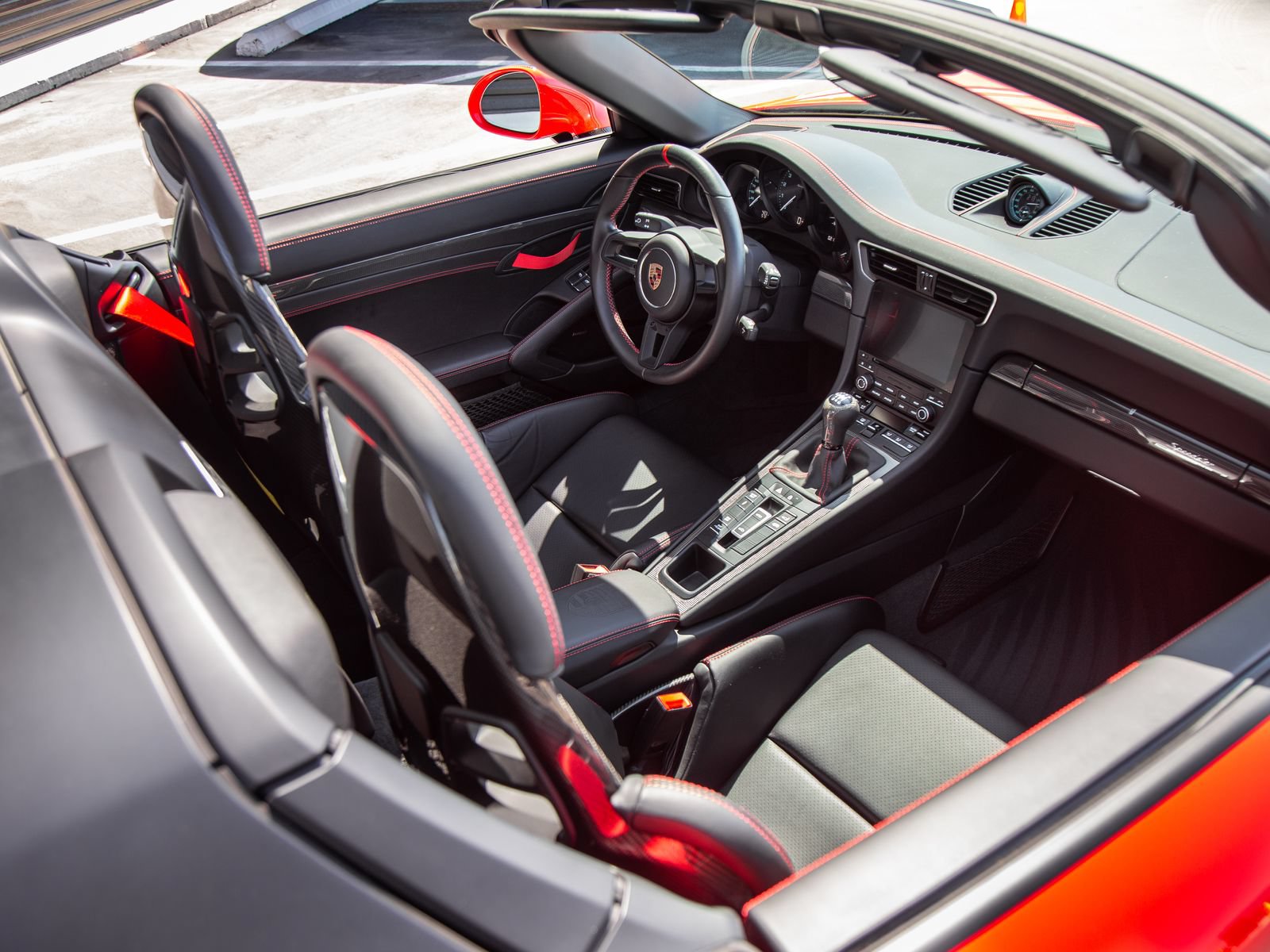 Certified 2019 Porsche 911 Speedster RWD image 18